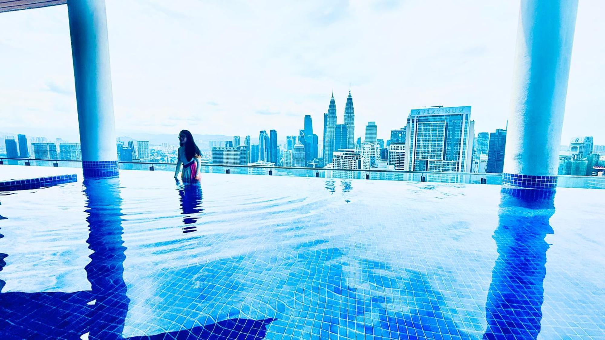 Colony Deluxe Klcc Pangsapuri *