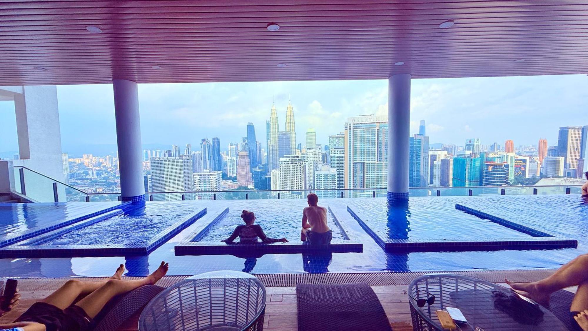 Colony Deluxe Klcc * Kuala Lumpur